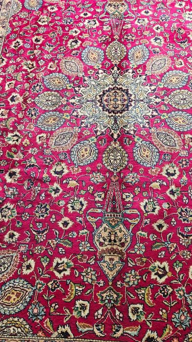 Espetacular TAPETE PERSA TABRIZ . O clássico atemporal e sempre chique