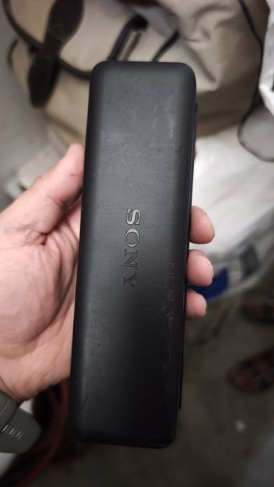 3 auto rádios da Sony