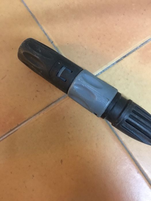 Máquina de lavar á pressão