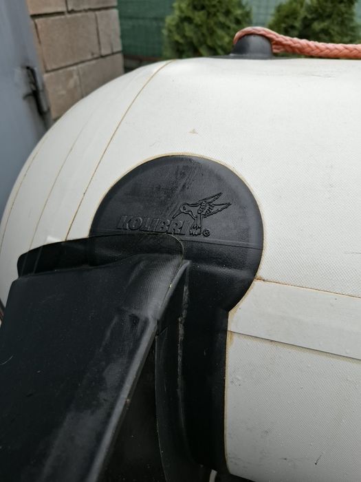 Лодка  колібрі км 400 д  как новая  с мотором меркурій 15  м