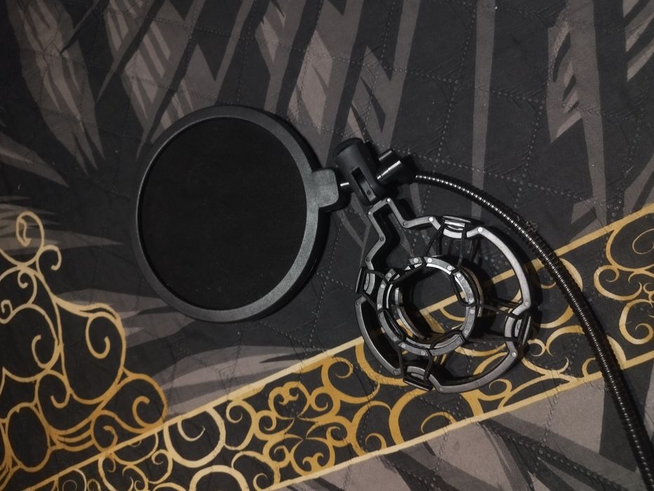 Popfilter z koszyczkiem antywstrząsowym