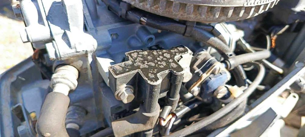 Johnson 8KM 2T gaźnik