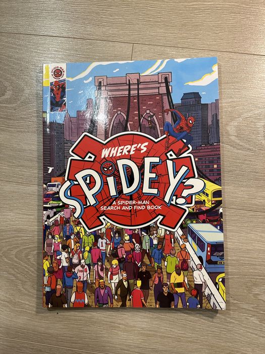 Дитяча книга англійською «Spider man search and find book”
