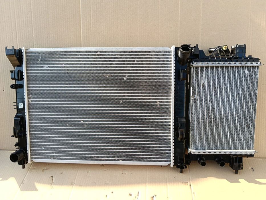 Komplet chłodnic Renault Clio V Captur II 1.5 Blue Dci 214103473R 214109135R 921005FA0A