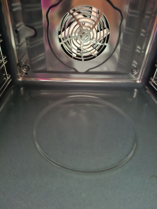 Piekarnik electrolux praktycznie nowy