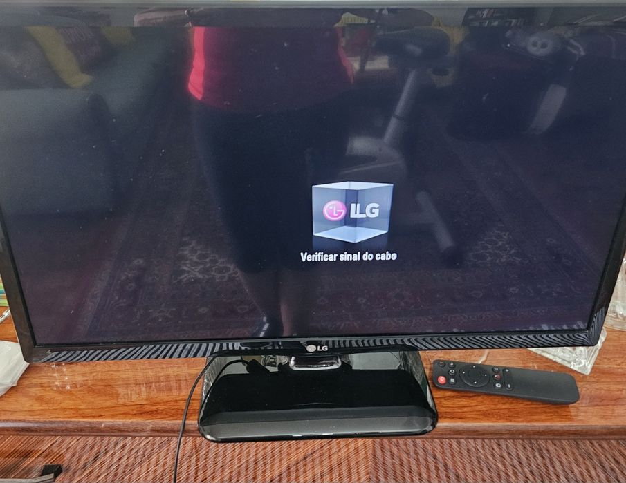 Tv  LG  24" Excelente funcionamento