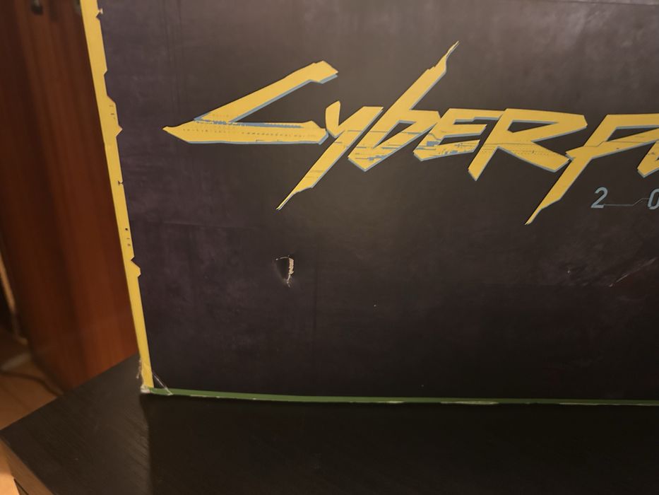 Xbox One X - Edição especial Cyberpunk