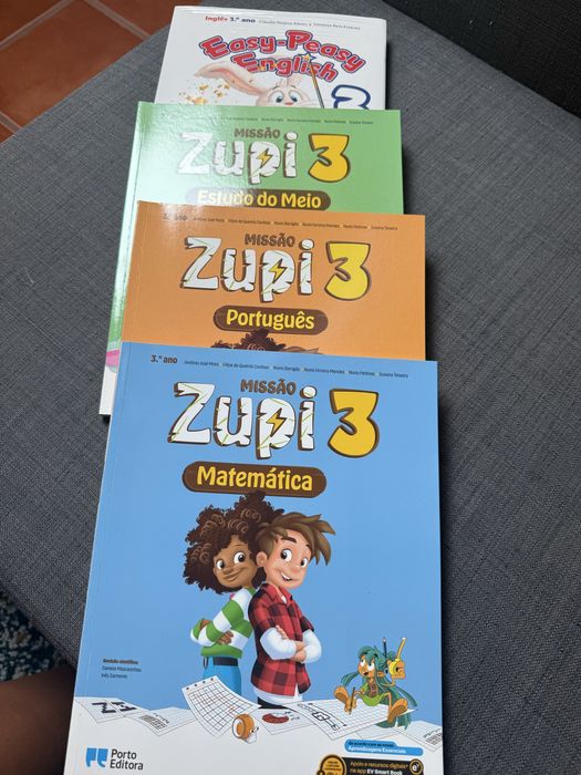 Livros escolares 3ano