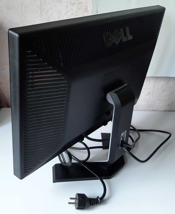 Монітор DELL E228WFPc / 22" (1680x1050)