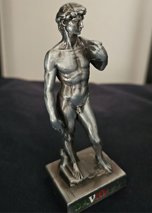 Estátua David Florença