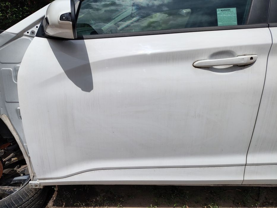 Двері Дверка Ліва задня права Hyundai Kona 18-23 77004J9020 Колір SAW