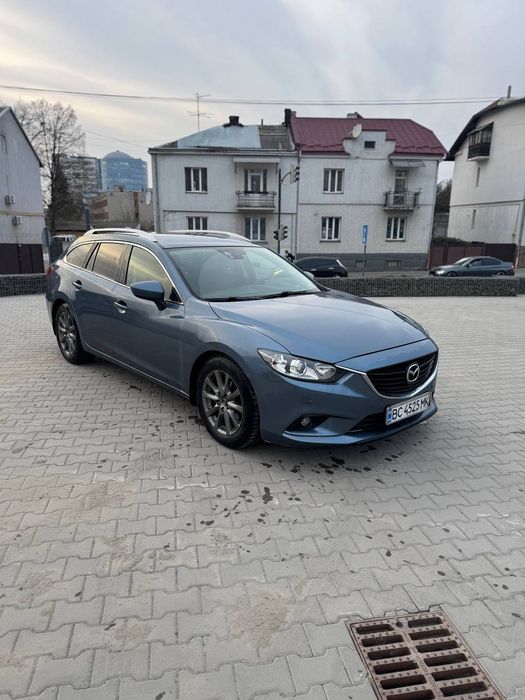 Продаю Mazda 6 ,2013р