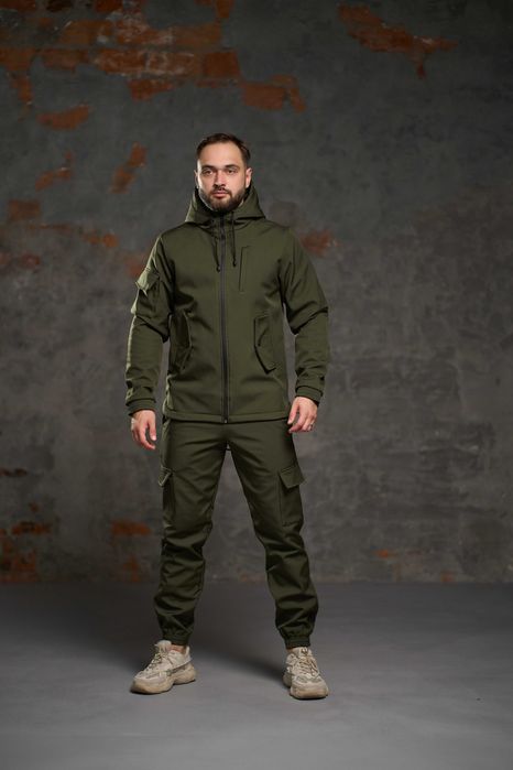 Костюм мужской софтшел хаки утепленный на флисе