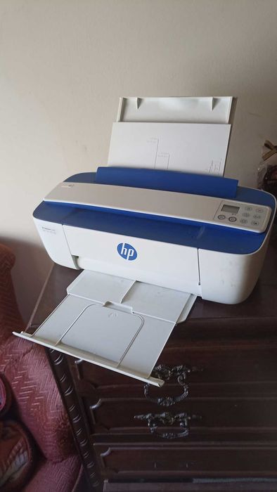 Impressora HP DeskJet 3760 (Multifunções - Jato de Tinta - Wi-Fi - Instant Ink)