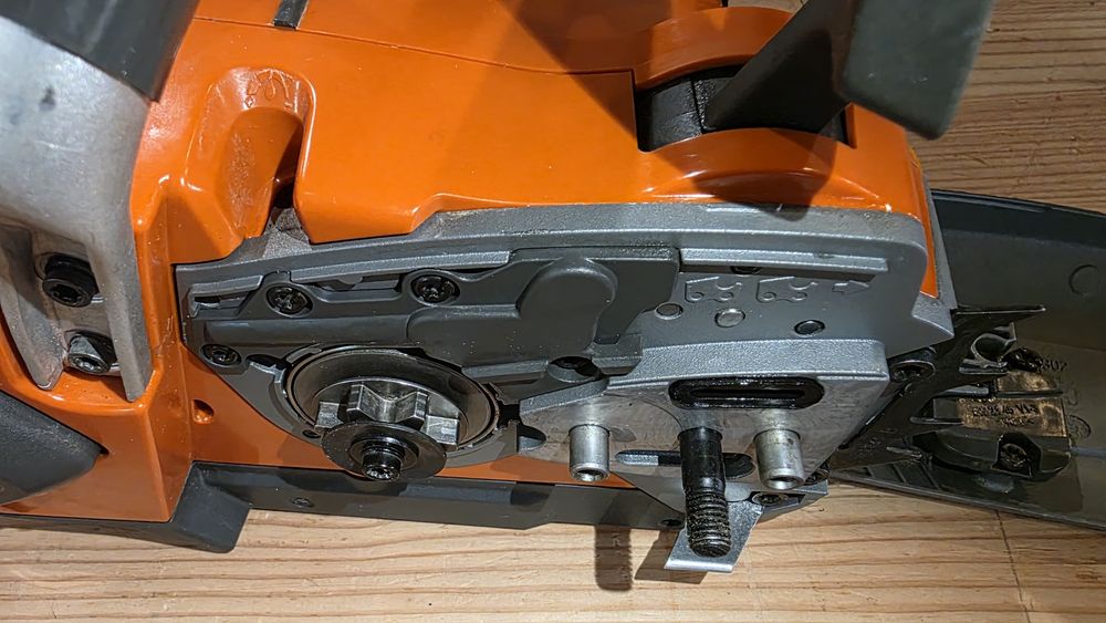 Husqvarna 540i XP Акумуляторна ланцюгова пилка з акумулятором і З/У
