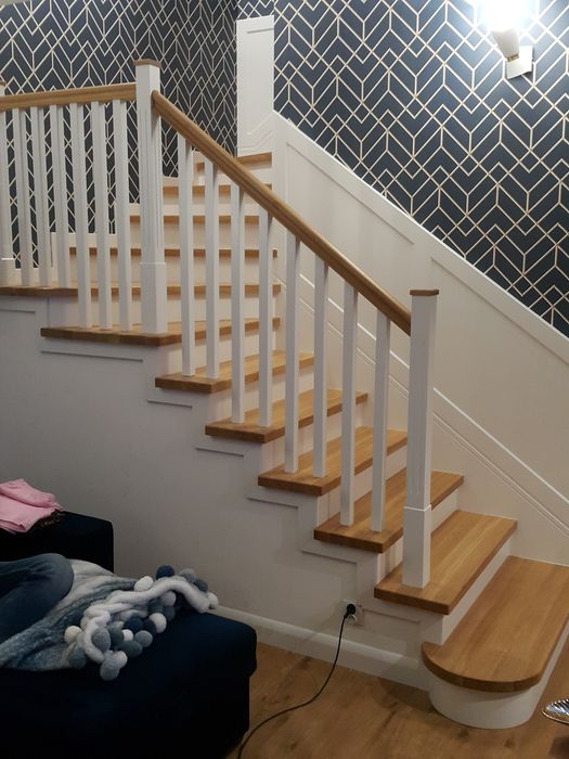 Schody dębowe, jesionowe