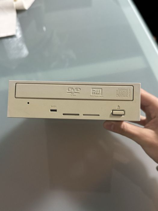 Pioneer DVR-108 IDE DVD-RW NOVEMBER 2004
