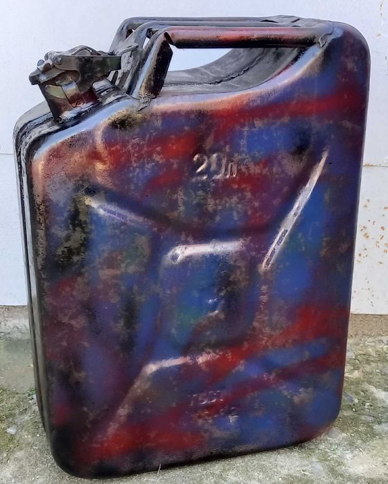 Канистра металлическая 20л