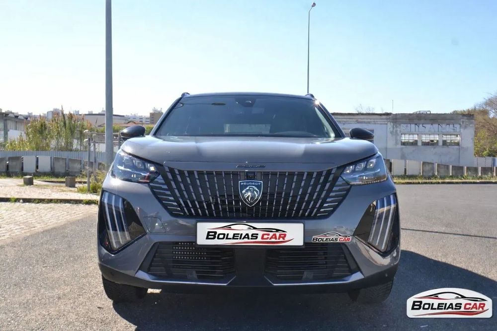 Peugeot 2008 PureTech 130 EAT8 GT