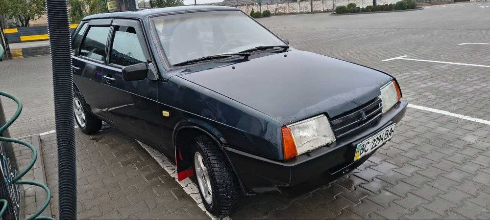 Продам ваз 21099