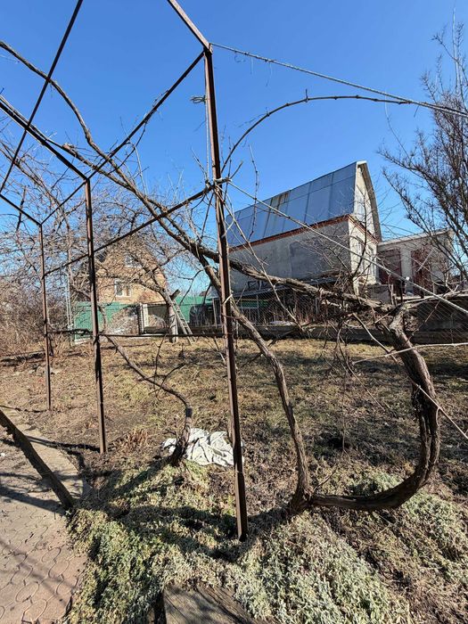 ПРЕКРАСНИЙ БУДИНОК з можливістю міської приписки ! є газ і вода! 38565