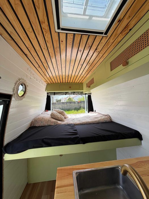 Renault trafic campervan