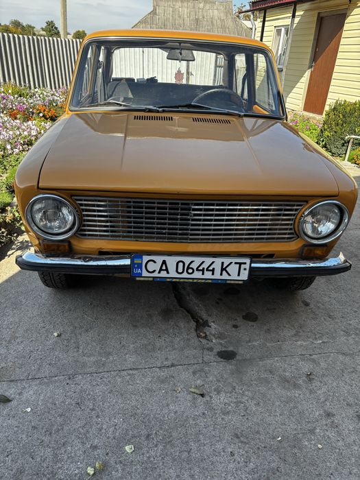 Продам ваз 21013