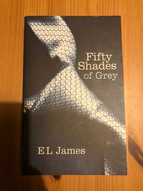 Książka w języku angielskim Fifty Shades of Grey