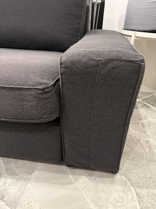 Sofa Kivik IKEA 2 lugares