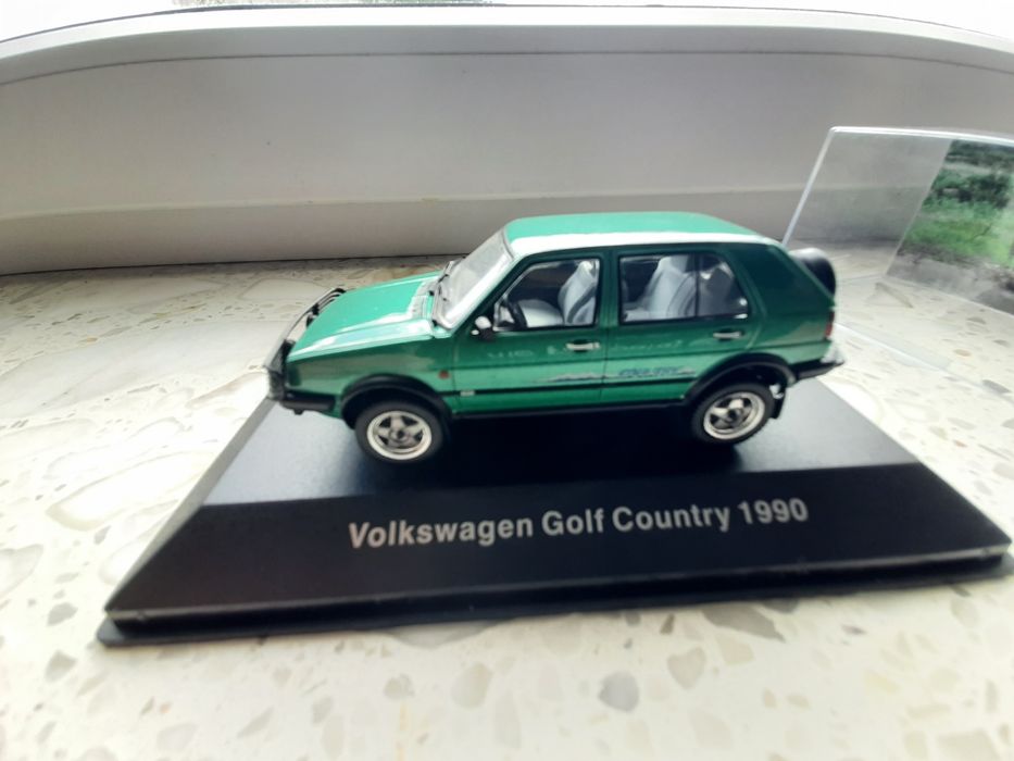 1:43 VW Golf Country 1990
