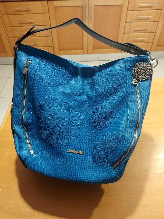 Mala da Desigual como nova