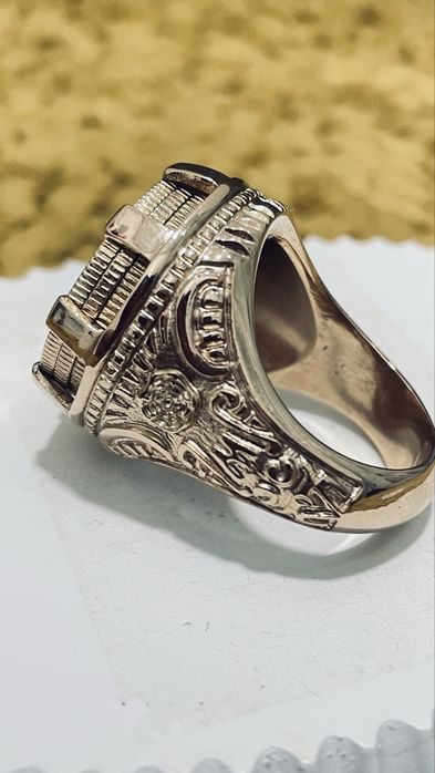 Anel ouro 19.2k com 3 libras 22k