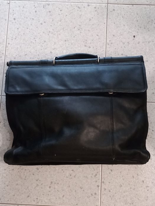 Pasta ou mala usada de Homem