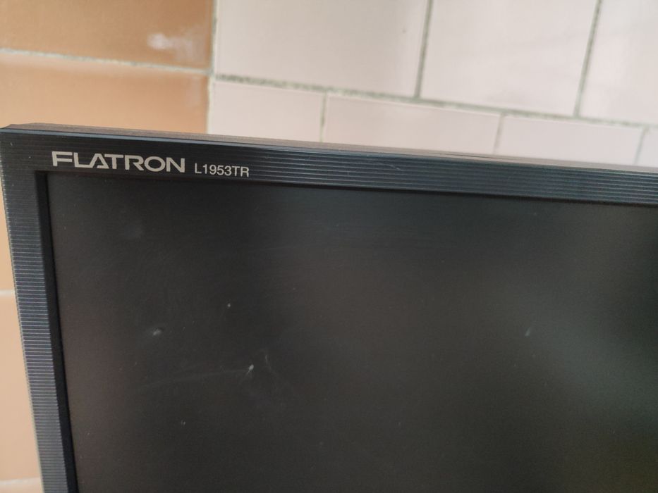 Монітор LG вживаний