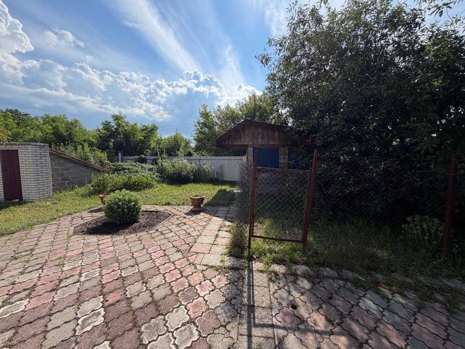 Продаж 3 поверхового будинку в с. Хмельовик 200 м2