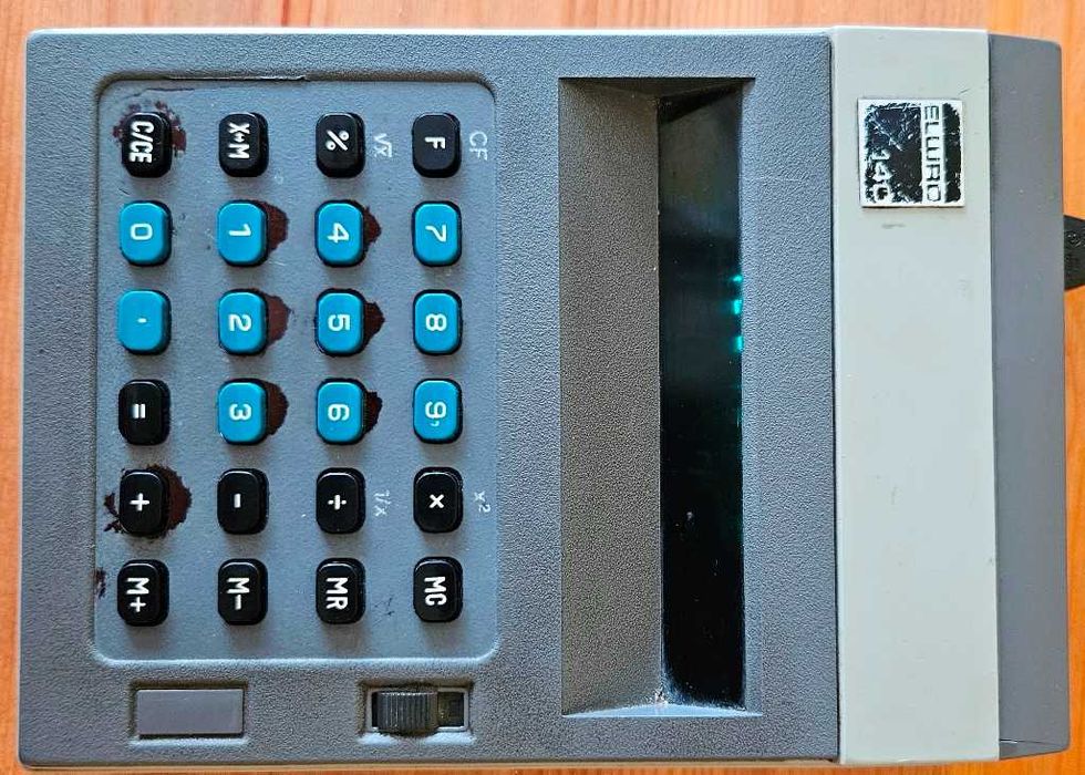 Kalkulator ELWRO 140 sprawny pamiątka z PRL