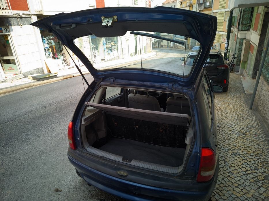 Carro Opel Corsa
