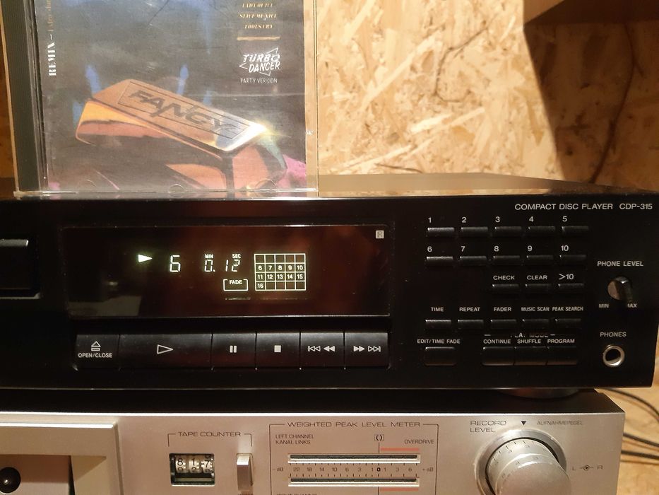 Sony cd odtwarzacz CDP- 315