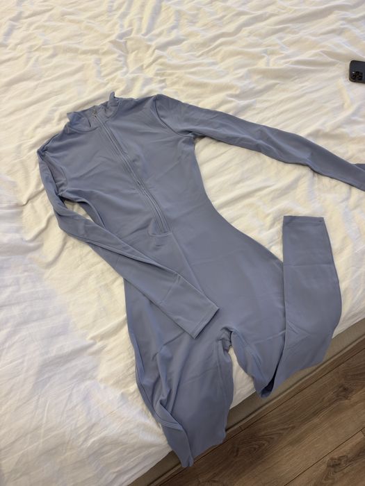 Блакитний голубий комбінезон  костюм цільний для спорту йоги пілатесу