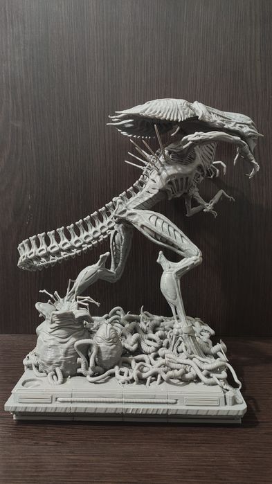 Фигурка Королева Чужих ALien Queen 30см длинна 26 см высота: 800