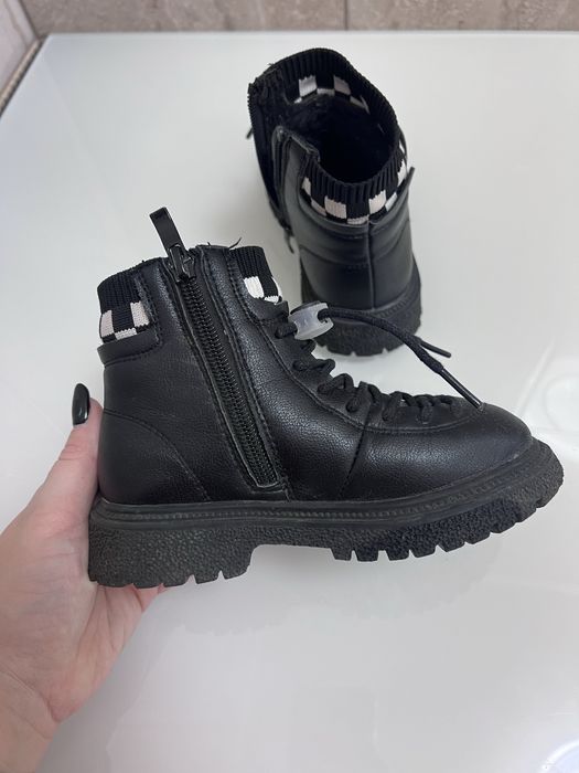 Черевички дитячі