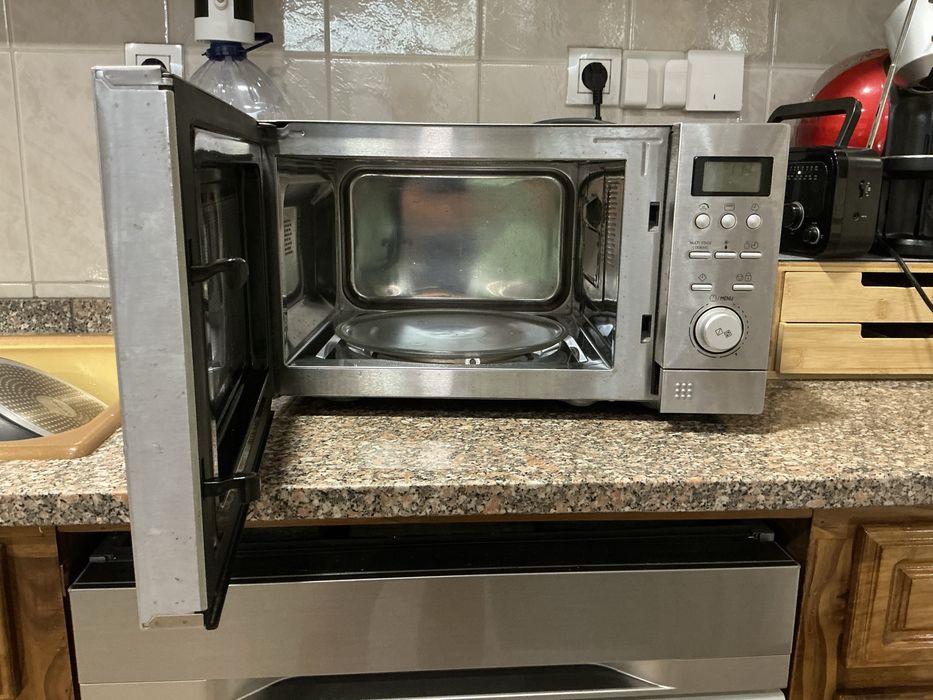 Microondas- forno Sanyo