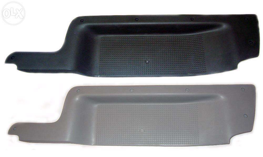 Подножка боковая правая/левая Renault Trafic, Opel Vivaro - 8200041182