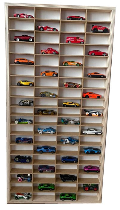BIAŁA półka ekspozytor na 72 resoraki autka DREWNIANY REGAŁ