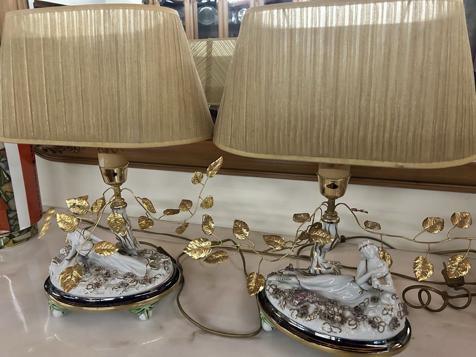 Par de candeeiros de mesa italianos