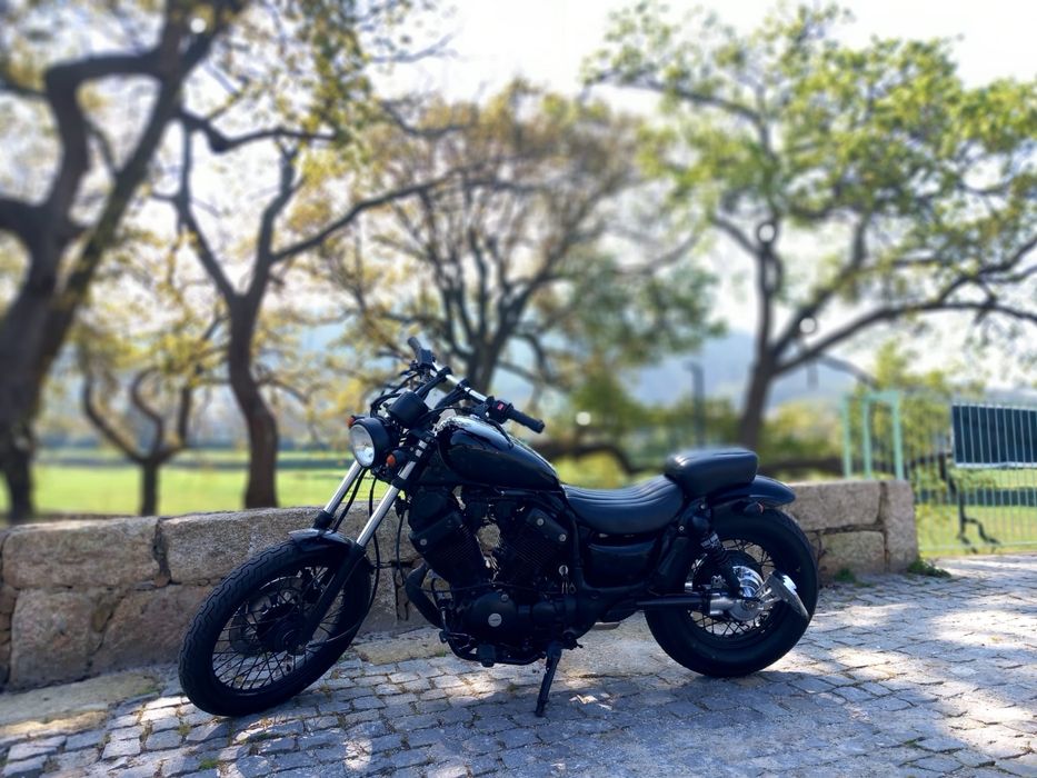Moto Yamaha XV 535