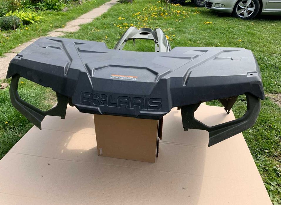 Пластик перед зад решітка фари Polaris поляріс решетка полярис розбор