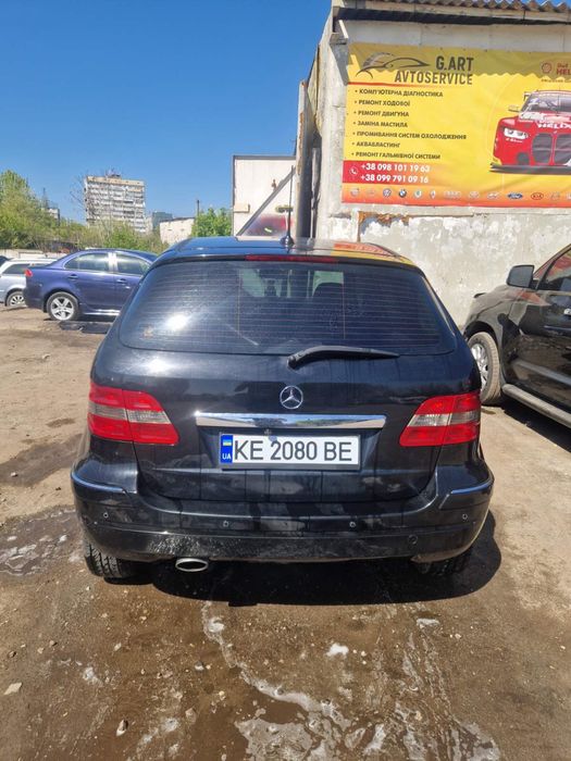Продам мерседес б180 в245