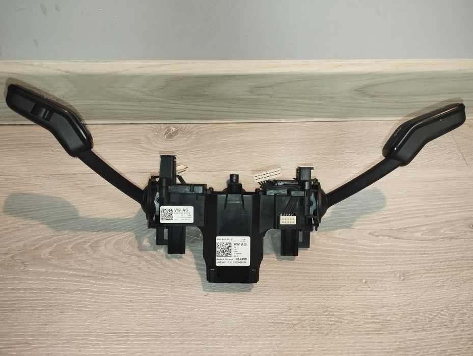 PRZEŁĄCZNIK  kierunkowskazow mentka Volkswagen VW PASSAT B8 ]21ovoko