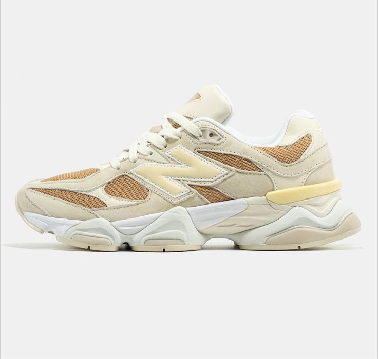 Кросівки Жіночі New Balance 9060 Light Sun 36-41 Топ якість